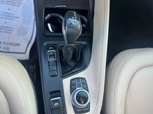 Used 2017 BMW X1 sDrive28i image 15