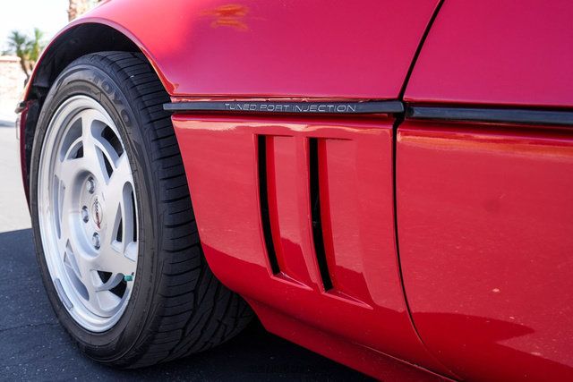 Used 1990 Chevrolet Corvette ZR-1 RWD image 55