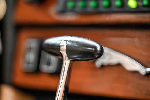 Used 1987 Jaguar XJ6 RWD image 53