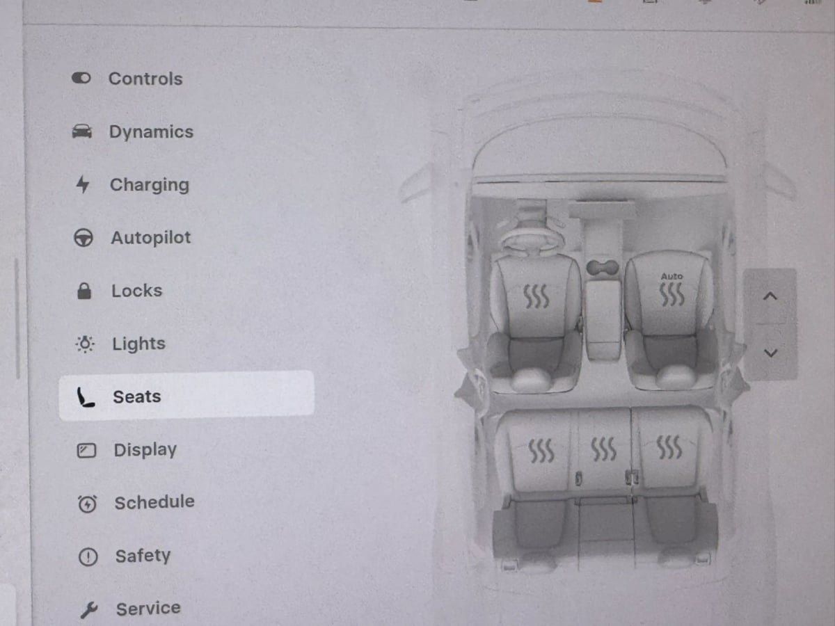 Used 2025 Tesla Model Y Long Range AWD/4WD image 28