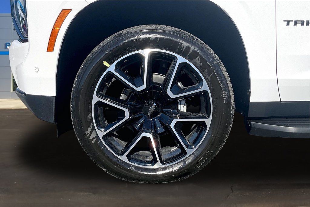 New 2027 Chevrolet Tahoe RST w/ Advanced Technology Package AWD/4WD image 13