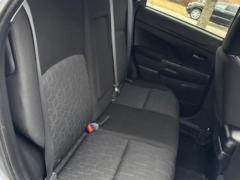 Used 2021 Mitsubishi Outlander Sport FWD image 14