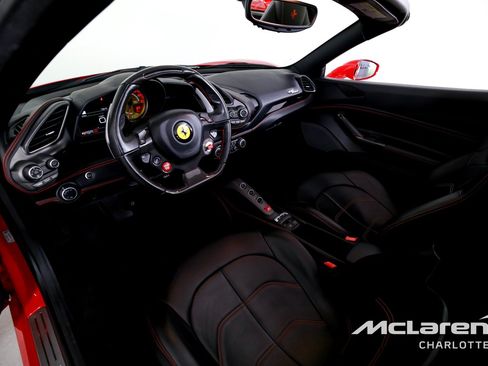 Used 2019 Ferrari 488 Spider RWD image 12