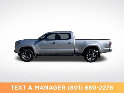 Used 2020 Toyota Tacoma TRD Sport w/ Technology Package AWD/4WD image 2