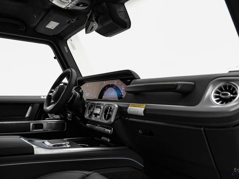 Used 2027 Mercedes-Benz G 63 AMG 4MATIC image 49