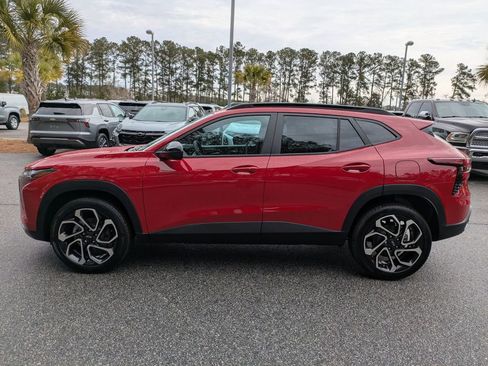 New 2026 Chevrolet Trax RS w/ Driver Confidence Package image 7