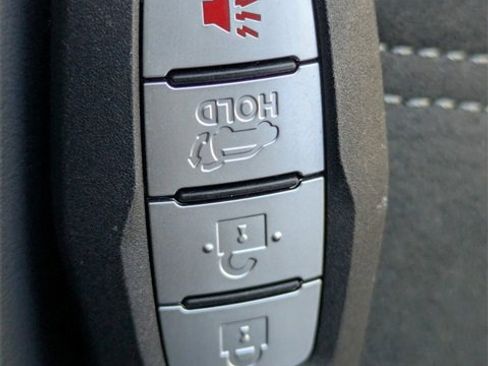 Used 2024 Mitsubishi Outlander SE image 31