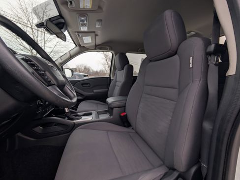 Used 2023 Nissan Frontier S w/ Technology Package image 27