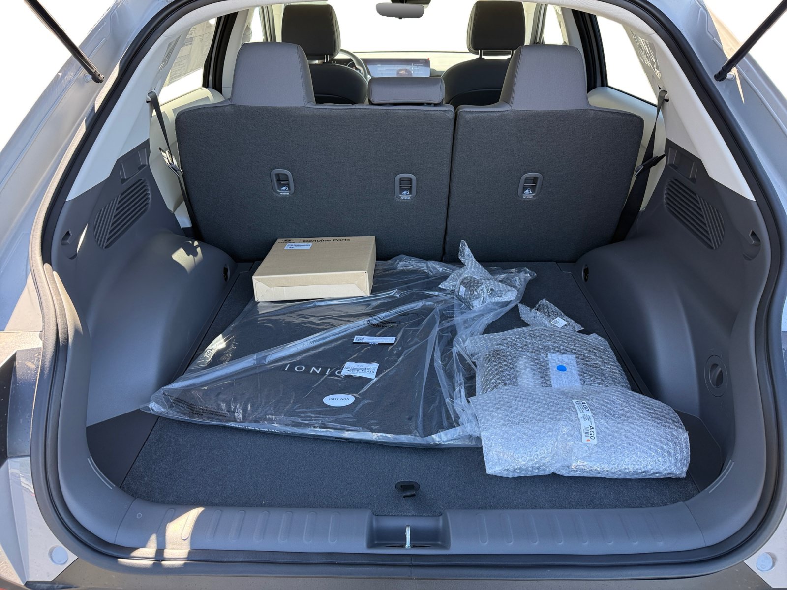 New 2027 Hyundai Ioniq 5 SE RWD image 17