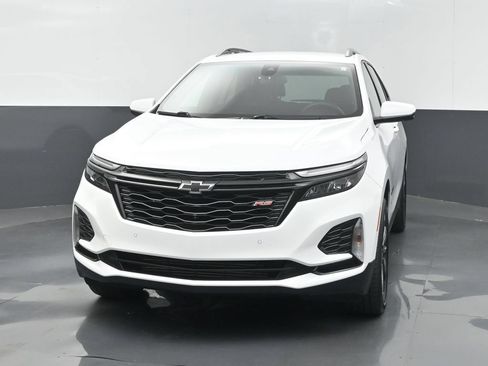 Used 2024 Chevrolet Equinox RS w/ RS Leather Package AWD/4WD image 2