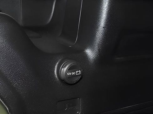 Used 2021 Jeep Wrangler Unlimited Rubicon w/ Dual Top Group AWD/4WD image 29