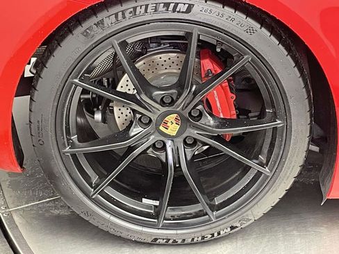 Used 2018 Porsche 718 Cayman S image 13