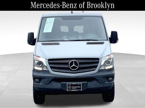 Used 2016 Mercedes-Benz Sprinter 2500 image 3