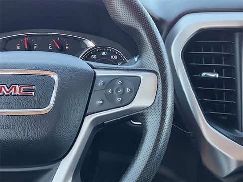 Used 2023 GMC Acadia SLE w/ Driver Convenience Package image 29