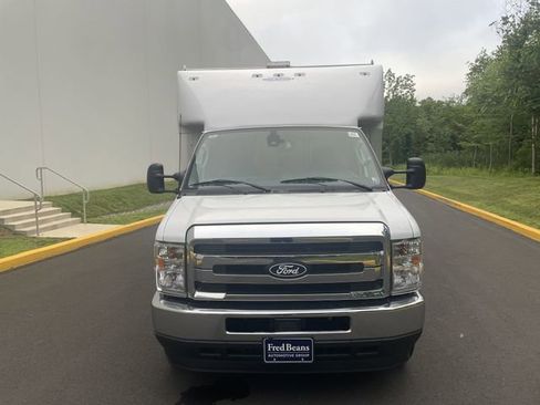 New 2026 Ford E-450 and Econoline 450 Super Duty w/ Power Equipment Group image 2