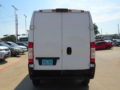 Used 2020 RAM ProMaster 2500 image 9