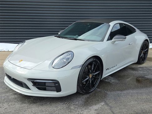 Used 2023 Porsche 911 Carrera S image 1