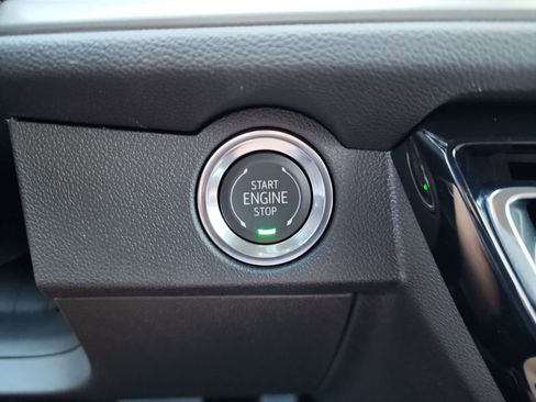 New 2026 Chevrolet Traverse LT image 24