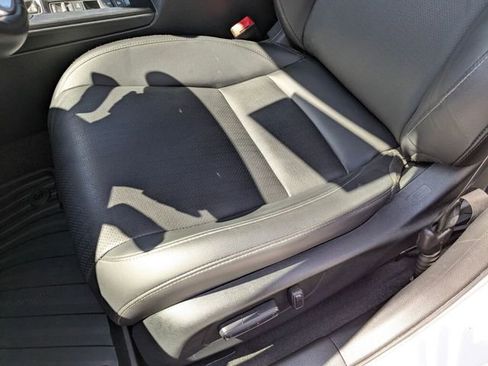 Certified 2023 Honda Civic Touring image 30