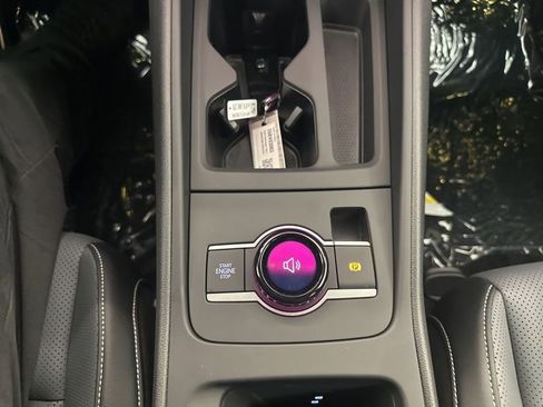 New 2026 Volkswagen Tiguan SE R-Line AWD/4WD image 17