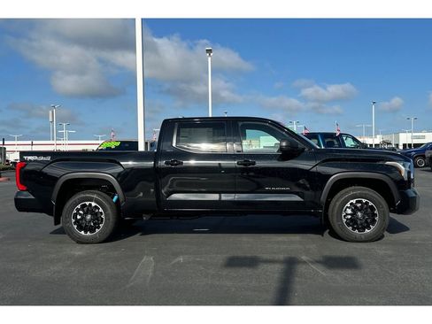 New 2026 Toyota Tundra SR5 image 3