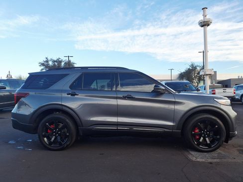 Used 2023 Ford Explorer ST w/ Equipment Group 401A image 7