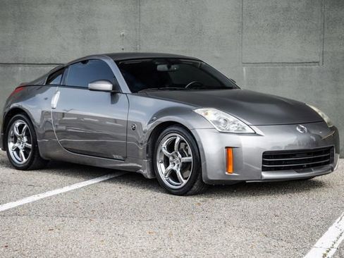 Used 2008 Nissan 350Z Enthusiast w/ Cargo Convenience Pkg image 7