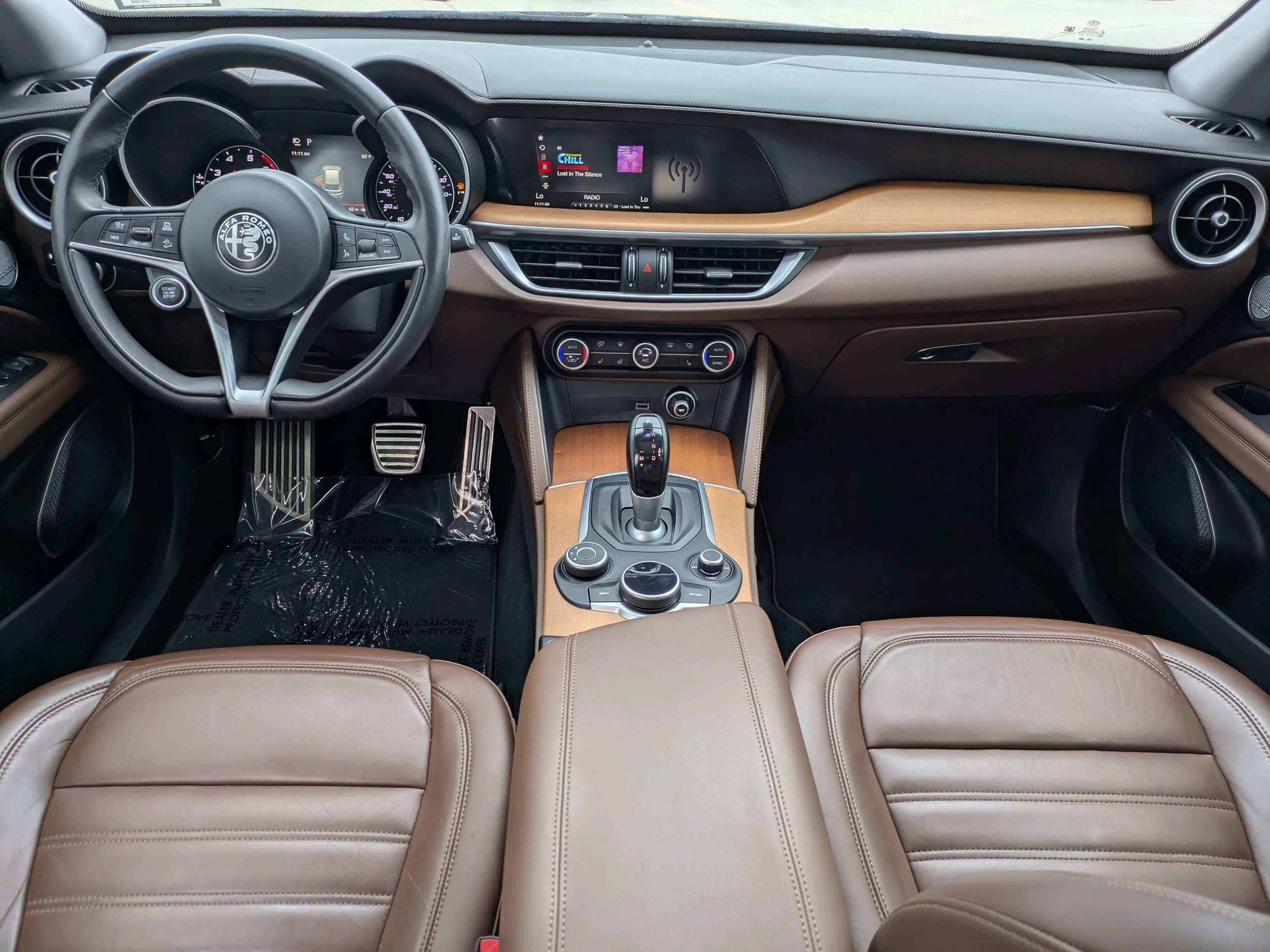 Used 2019 Alfa Romeo Stelvio Ti Lusso w/ Quick Order Package 22X Lusso AWD/4WD image 14