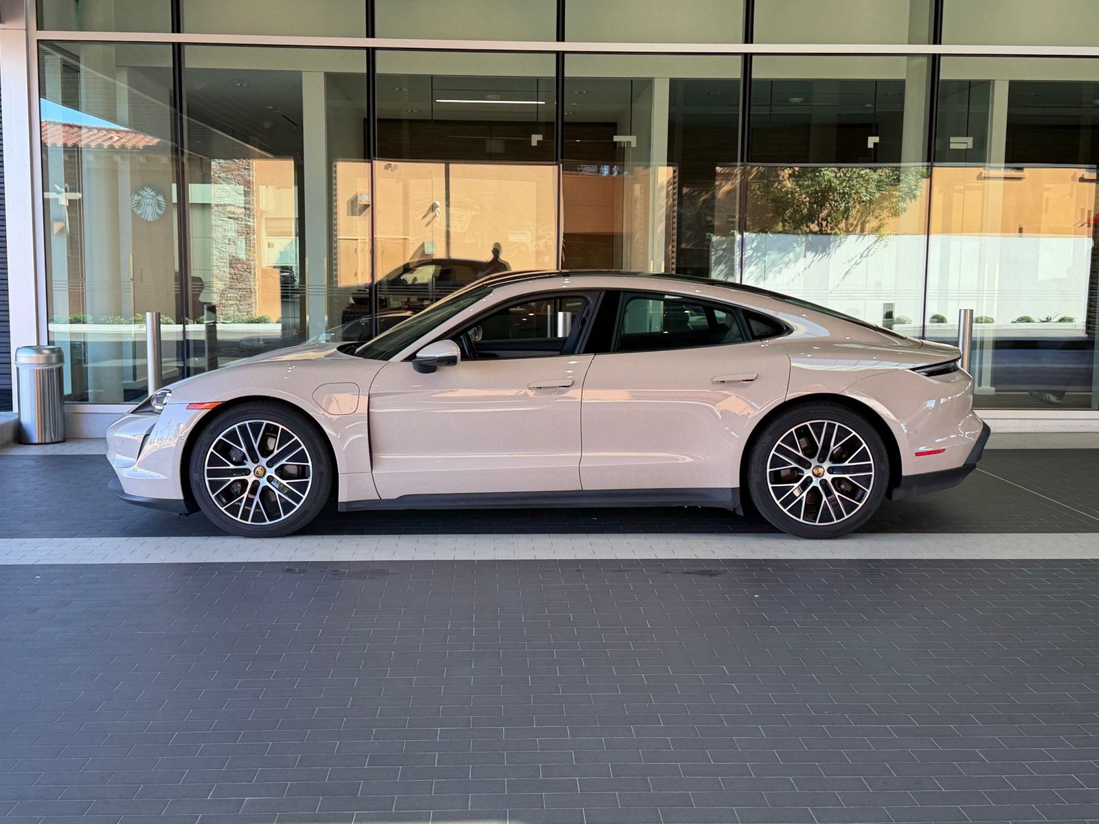 Certified 2024 Porsche Taycan w/ Premium Package RWD image 2