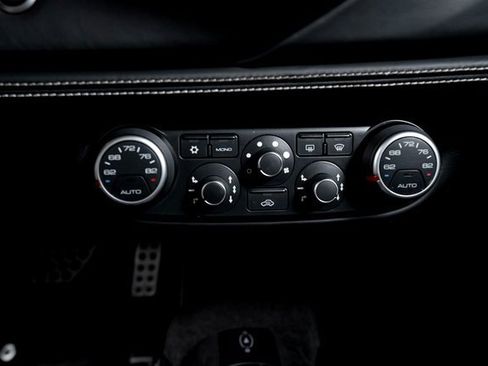 Used 2019 Ferrari 488 Spider image 44