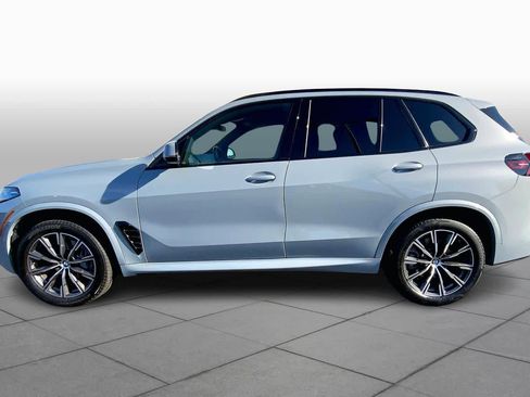 Used 2025 BMW X5 xDrive40i image 32