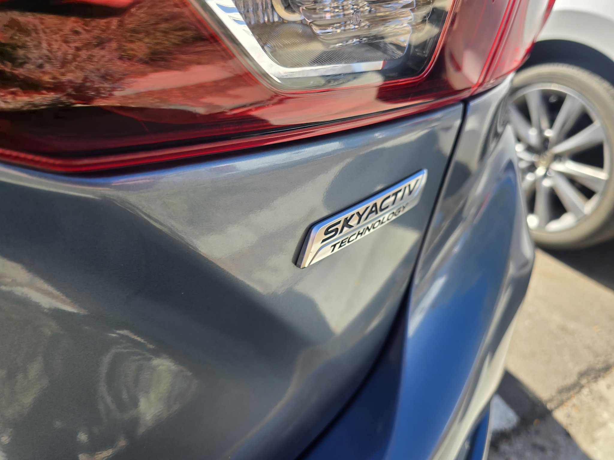Used 2015 MAZDA MAZDA3 s Grand Touring FWD image 11
