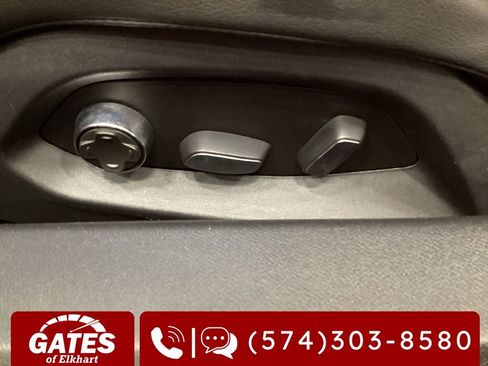 Used 2021 Chevrolet Corvette Stingray Premium Cpe w/ Z51 Performance Package image 14