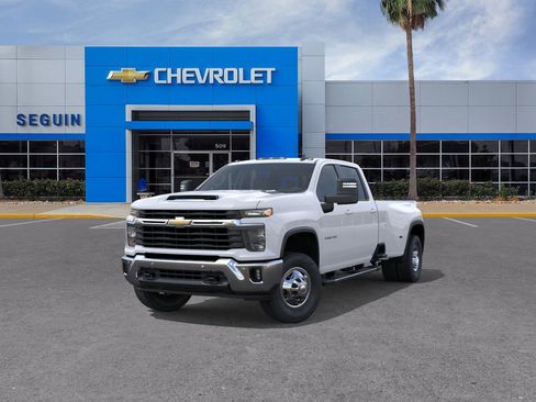 New 2026 Chevrolet Silverado 3500 LT w/ Safety Package image 8
