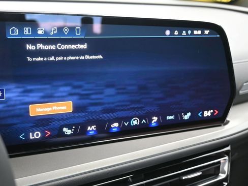 New 2026 Chevrolet Traverse LT w/ Sun and Wheel Package image 28