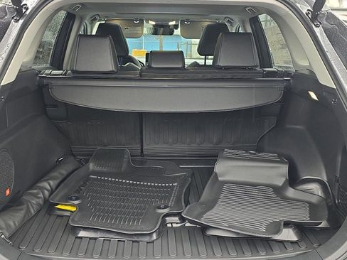 New 2025 Toyota RAV4 Limited image 9