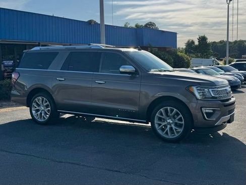 Used 2019 Ford Expedition Max Platinum AWD/4WD image 8