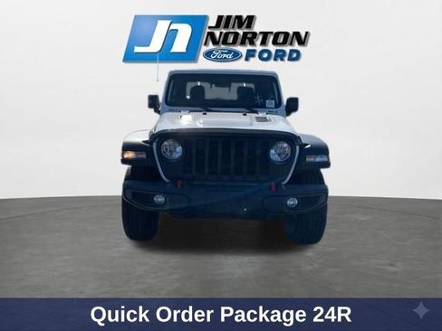 Used 2020 Jeep Gladiator Rubicon w/ Cold Weather Group image 3