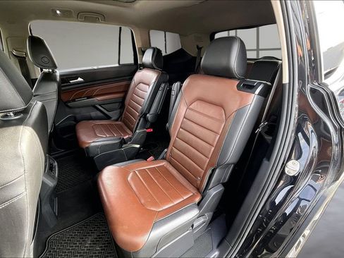 Used 2022 Volkswagen Atlas SEL Premium AWD/4WD image 26