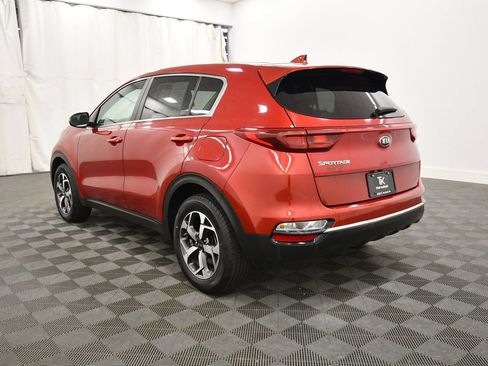 Used 2020 Kia Sportage LX w/ LX Popular Package AWD/4WD image 5