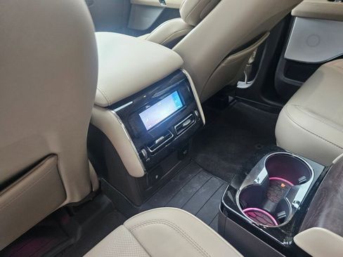 Used 2023 Lincoln Aviator Reserve w/ Equipment Group 201A image 23