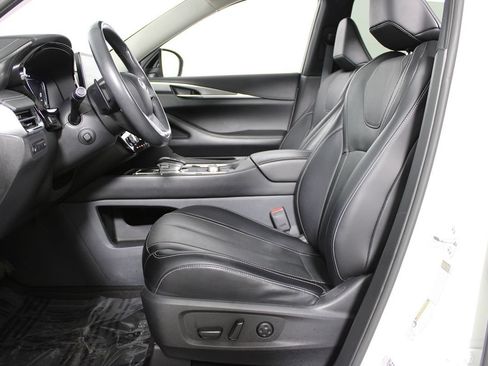 Used 2023 INFINITI QX60 Luxe w/ Cargo Package FWD image 12