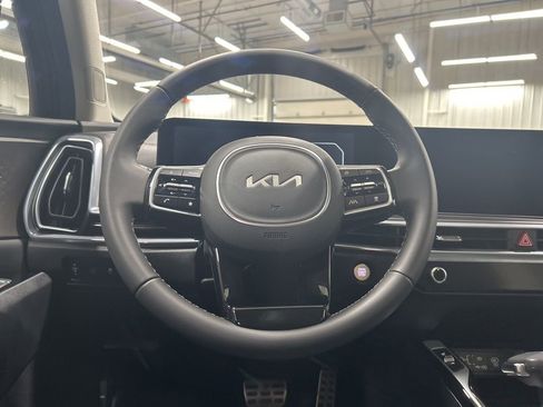 New 2025 Kia Sorento SX image 13