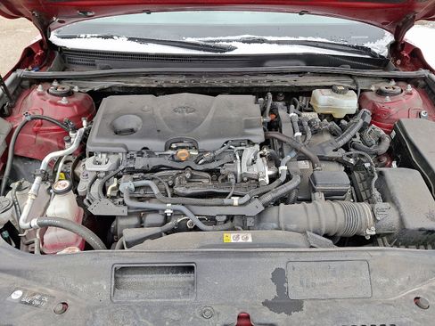 Used 2021 Toyota Avalon XLE image 27