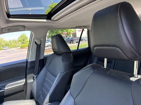 Used 2023 Toyota RAV4 XLE Premium FWD image 8