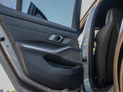 Used 2022 BMW M3 Competition w/ M Carbon Exterior Package image 37