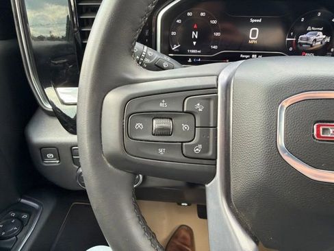 Used 2024 GMC Sierra 1500 Elevation AWD/4WD image 23