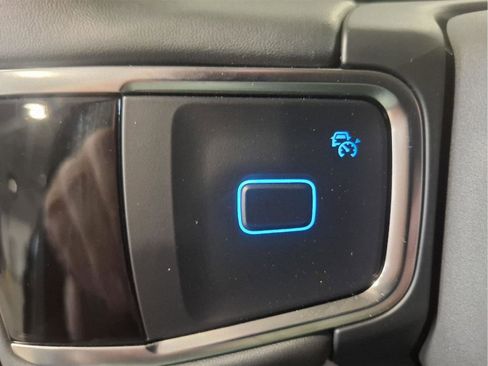 New 2026 Ford Expedition Active AWD/4WD image 18