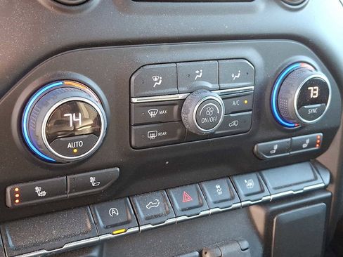 Certified 2022 Chevrolet Silverado 1500 LT image 16