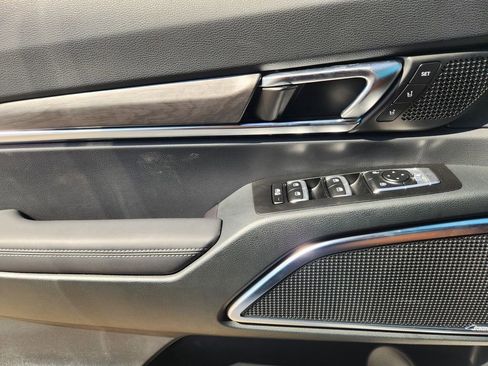 New 2025 Kia Telluride SX Prestige X-Line AWD/4WD image 16